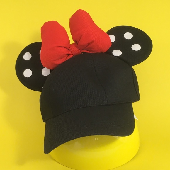 NWT Disney Minnie Mouse ear hat - Picture 1 of 8